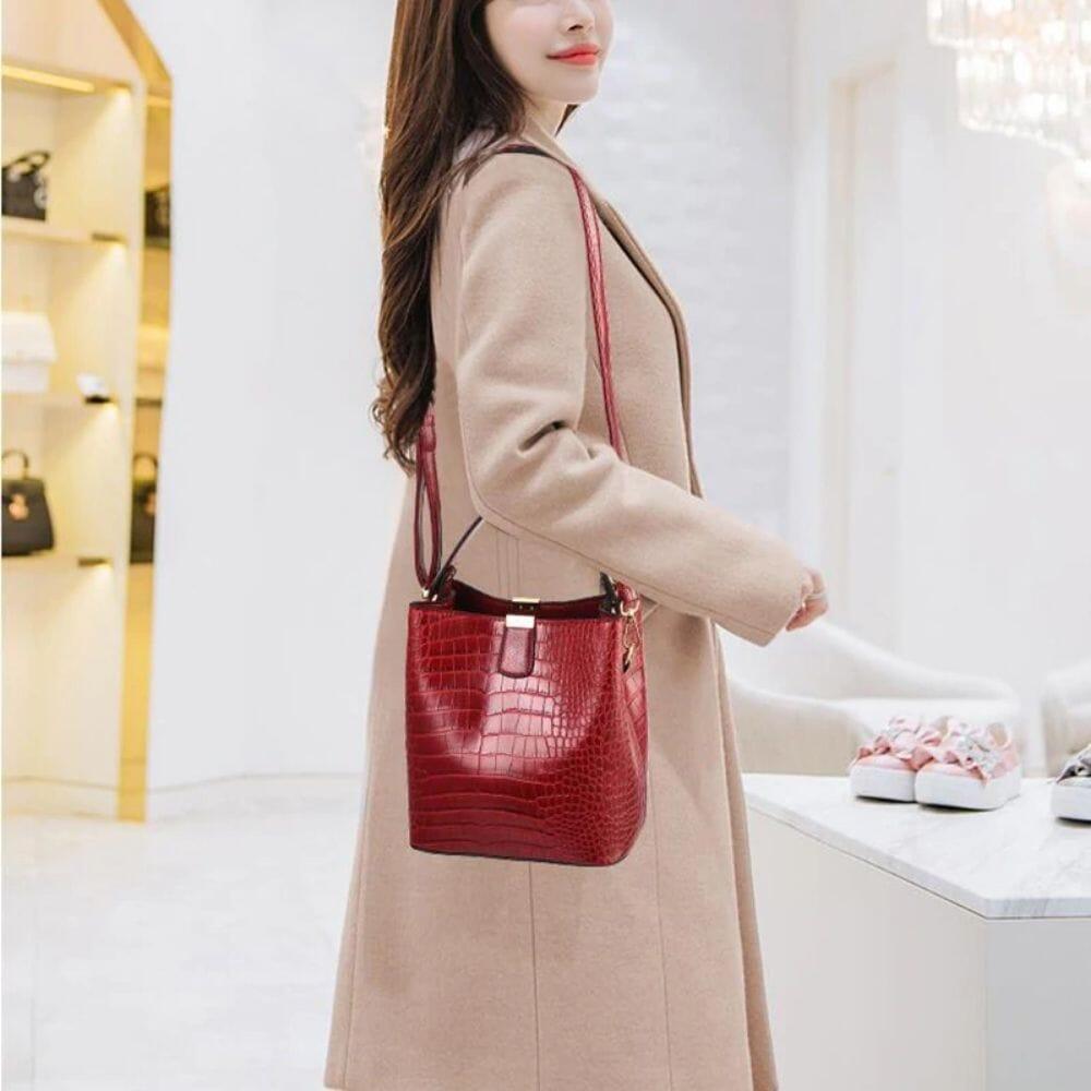 Bolsa Feminina Modelo Sofisticado - Melly