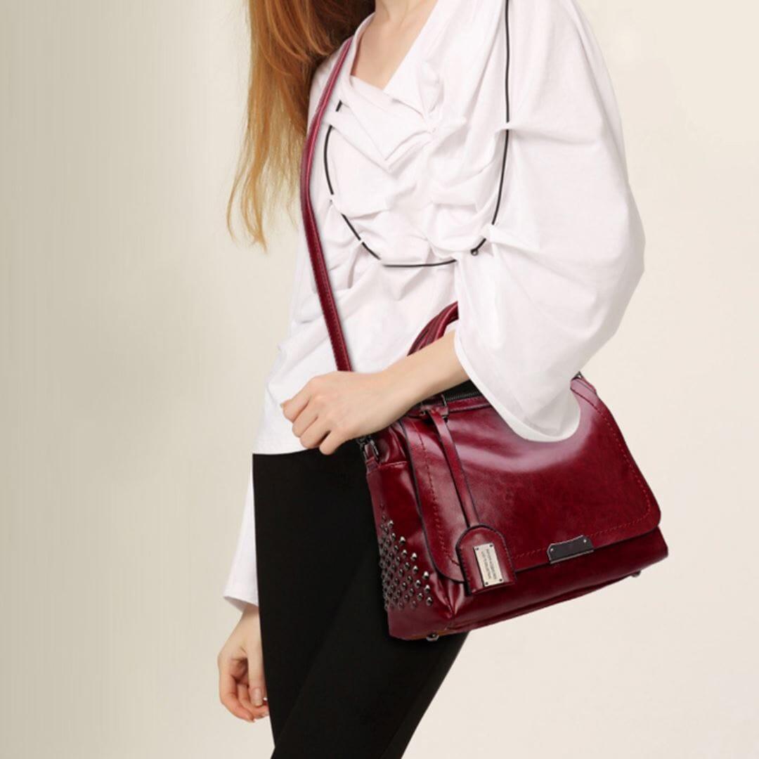 Bolsa Feminina de Couro Sutil - Melly