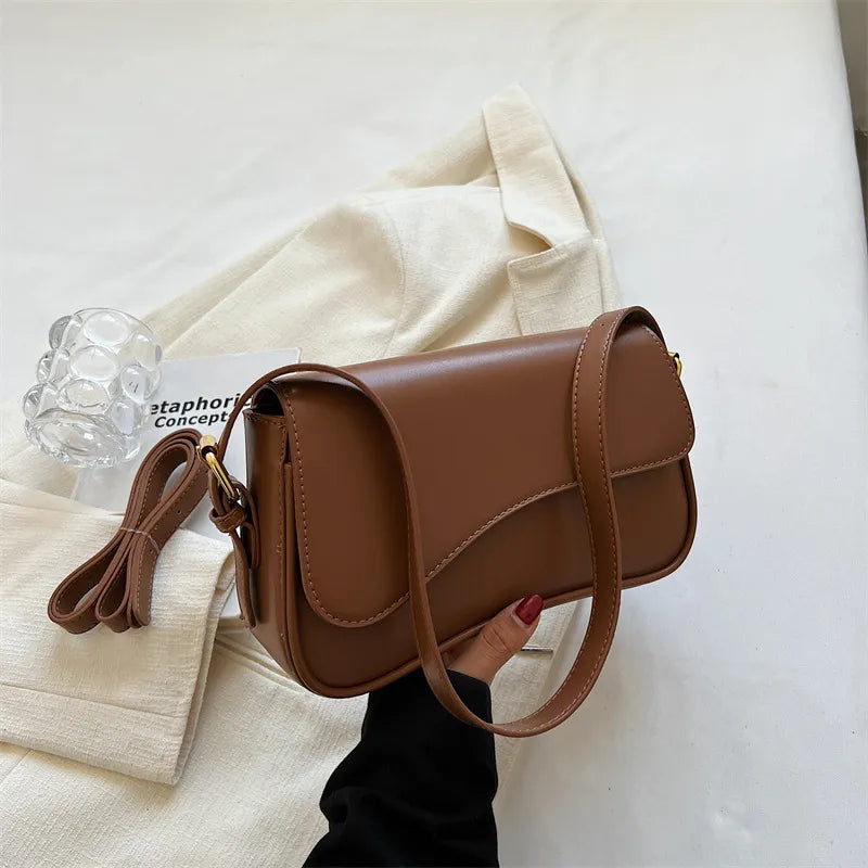 Bolsa Celine - Estilo Baguete