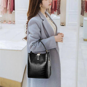 Bolsa Feminina Modelo Sofisticado - Melly